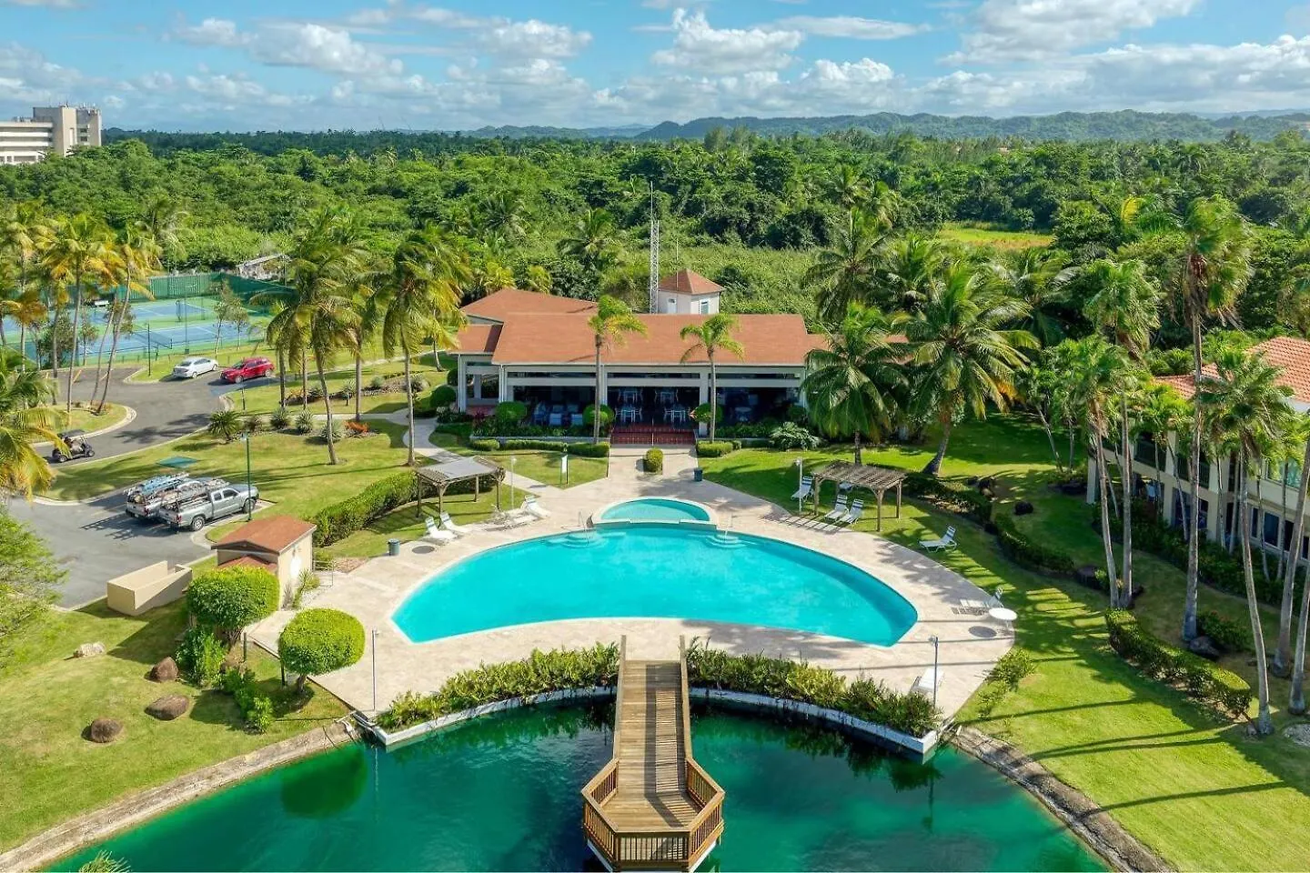 Villa Quenepa At Lakeside Villas Sabana  Puerto Rico